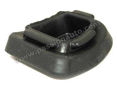 Cache oeillet de remorquage / pc AVANT - Droite # Cayenne v6-v8s 03-06 carter alu