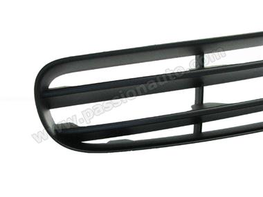 Grille de pare-chocs AVANT Milieu Haut # Cayenne Turbo 03-06