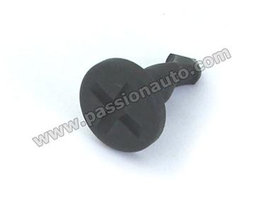 Bouchon de  fixation pour cache dans compartiment moteur # Cayenne 955-957 03-10