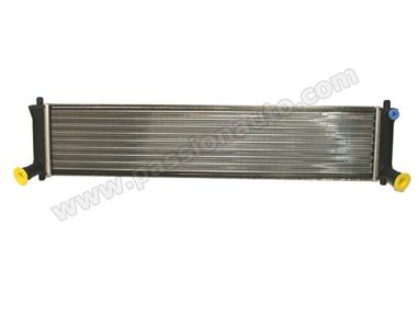 Radiateur eau CENTRE # 996 boite tiptronic