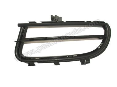 Grille de parechoc AVANT - Gauche # 997 carrera 05-08