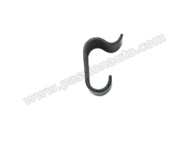 Agrafe fixation habillage supérieur pc ARRIERE # Cayenne 07-10