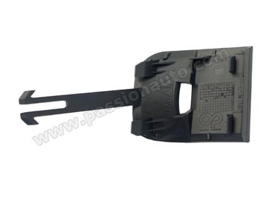 Cache oeillet de remorquage / pc AVANT - Droite # Cayenne v6-v8s 03-06