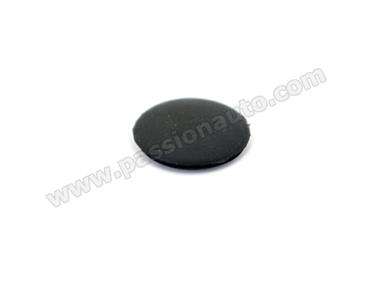 Bouchon obturateur rond proche plaque immatriculation - G/D # 911 65-73