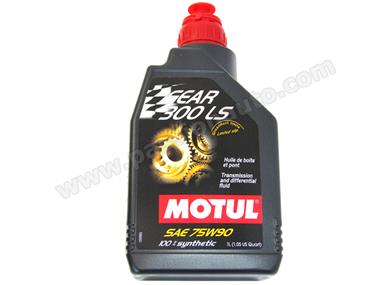 Huile de boite 75W-90 Motul 300 Gear  LS  - bidon de 1 litre