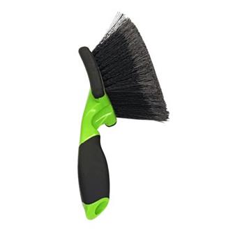 BROSSE JANTES & PNEUS PASSAGES DE ROUES