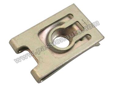 Ecrou cage fixat° longitudinale aile AVANT - G/D # 911 65-89