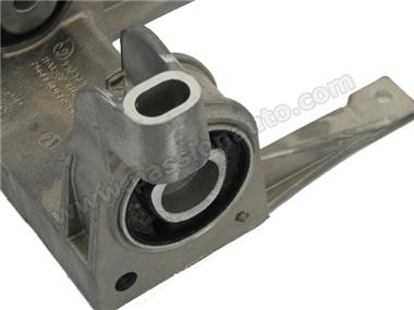 Suspension inférieure de boite # 996 gt3 99-05